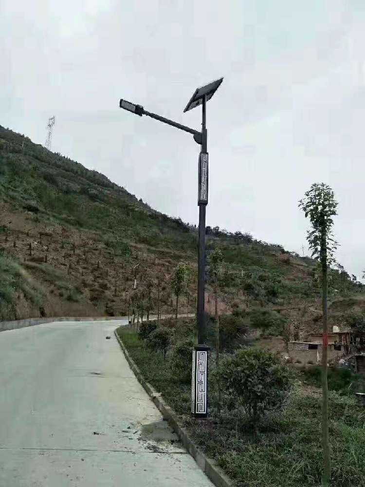 平度市仿古太阳能路灯